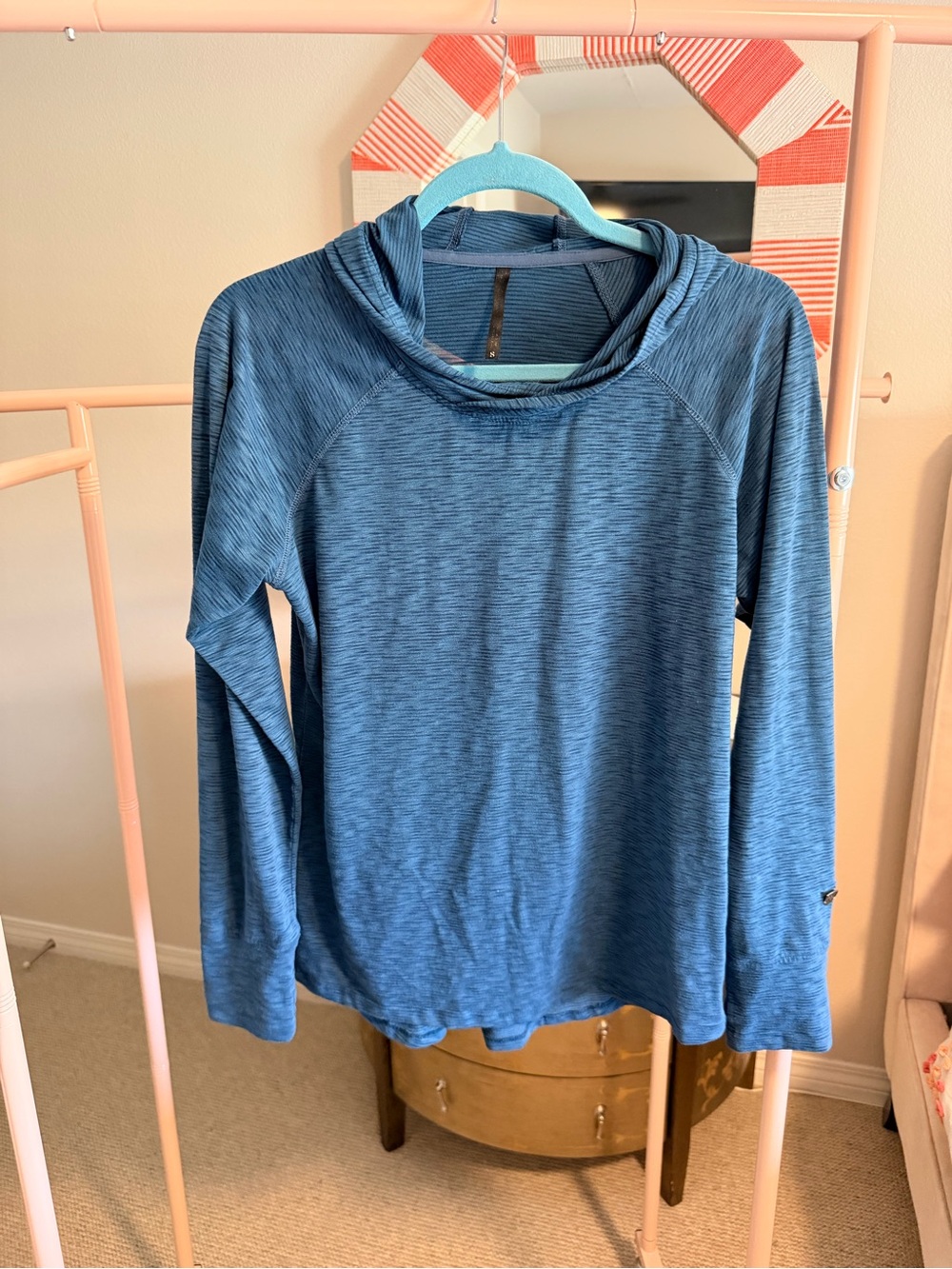 Women's Blue Long-Sleeve Lightweight Hooded Pullover Top